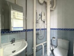 Blk 323 Jurong East Street 31 (Jurong East), HDB Executive #629299411